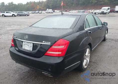 2013 Mercedes-Benz S 550 4Matic из США, поврежденный, VIN WDDNG9EB9DA494574